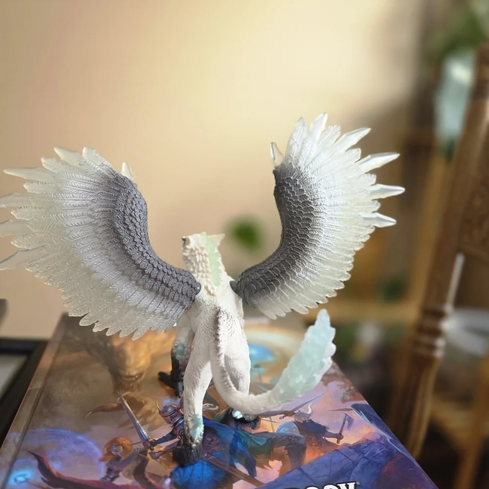 Schleich Eldrador Creatures Ice Griffin Figure #70143 - Like New! - Picture 2 of 13